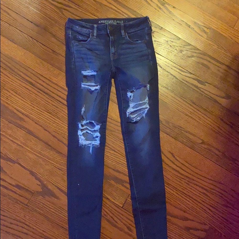 dark wash american eagle jeans